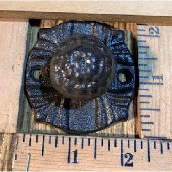 Four (4) Drawer Pulls Vintage Cast Iron Drawer Knob 2 1/4" wide Base 0170-0062 - Picture 11 of 12